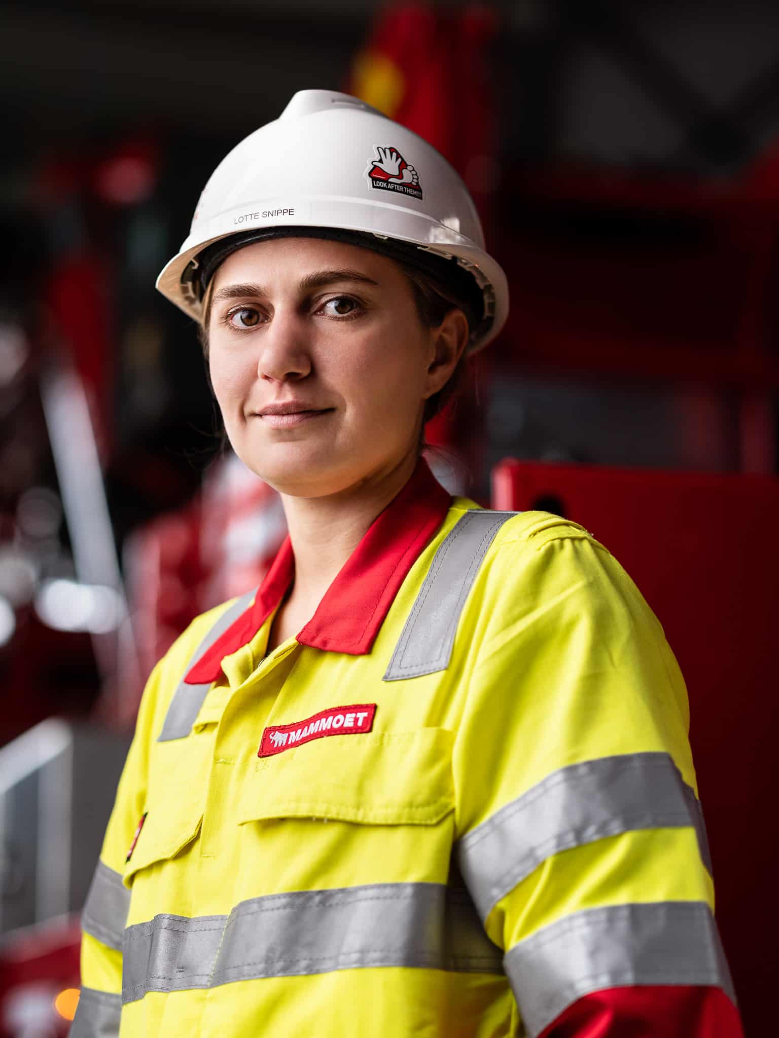 Lotte Snippe, trainee bij Mammoet als rigger en kraanmachinist voor Women in Technics